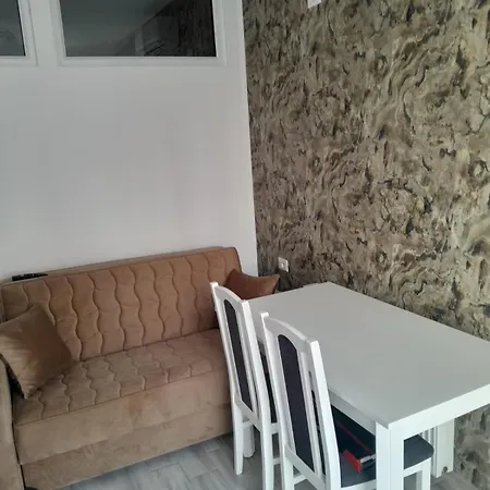 Valmon Năvodari